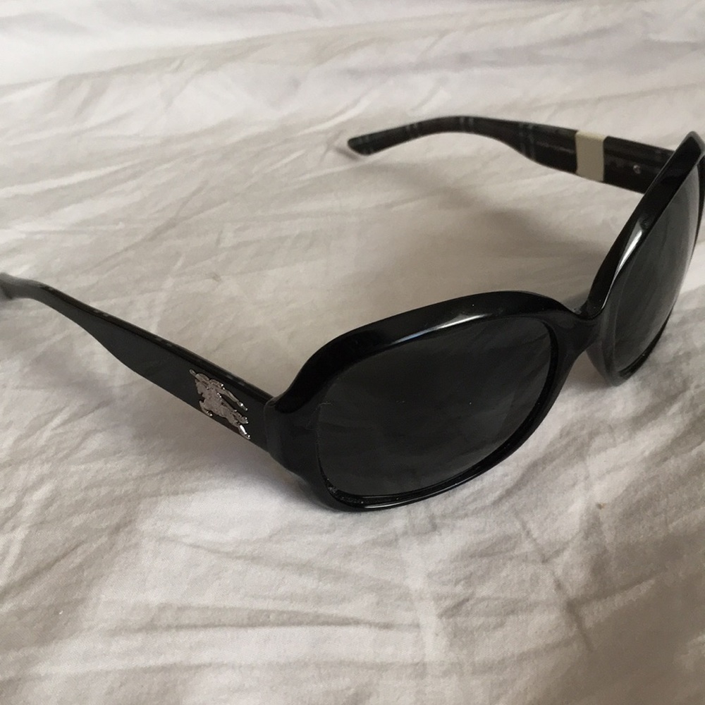 Burberry women’s sunglasses